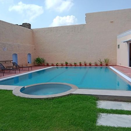 Castle Khandela A Heritage Castle Luaran gambar