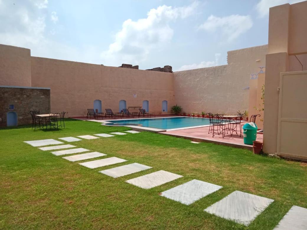 Castle Khandela A Heritage Castle Luaran gambar